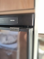 Offenhalter mit Arretierung für Thetford Kühlschrank (N3141/N3142/N4141/N4142)