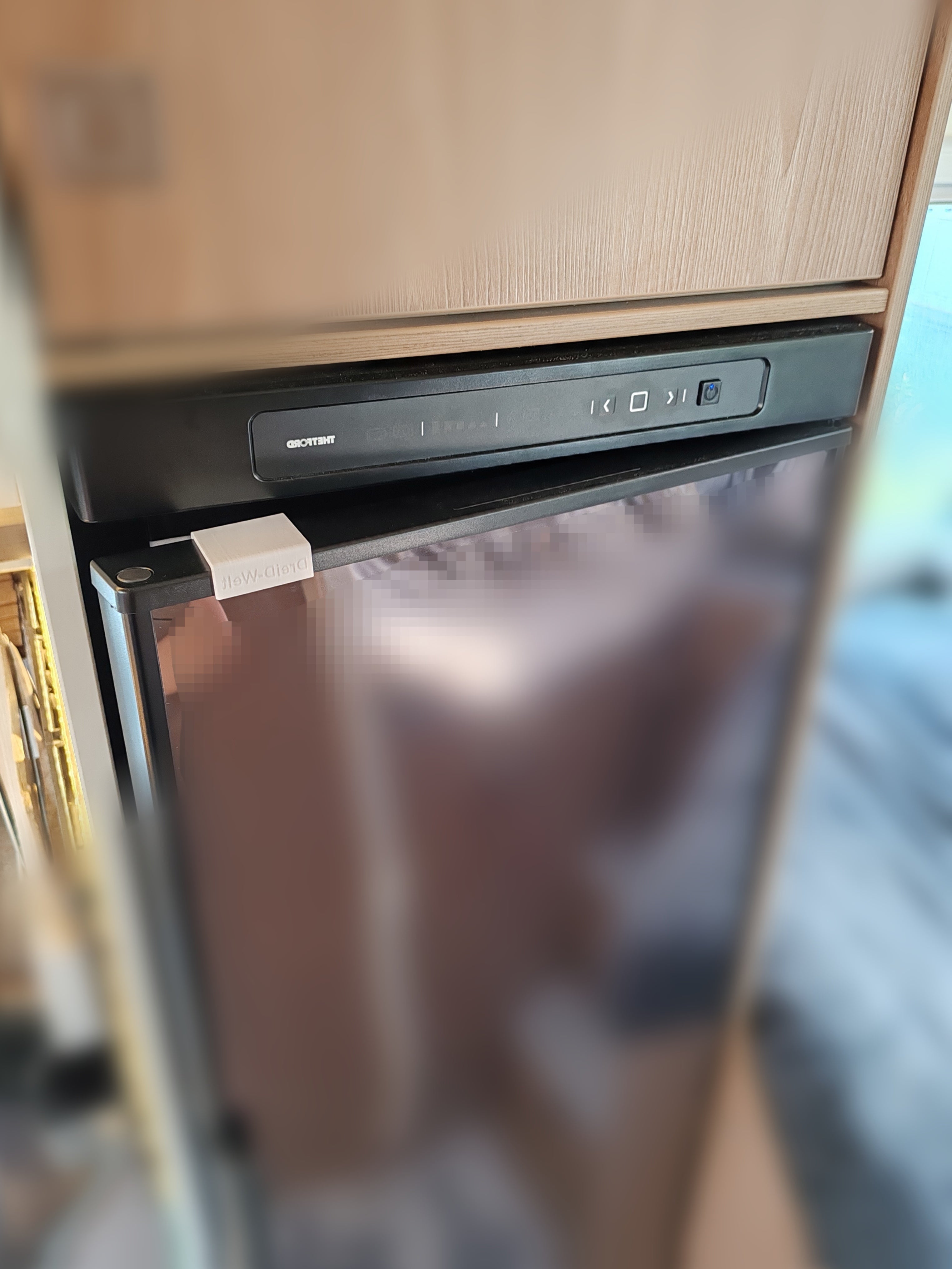Offenhalter mit Arretierung für Thetford Kühlschrank (N3141/N3142/N4141/N4142)
