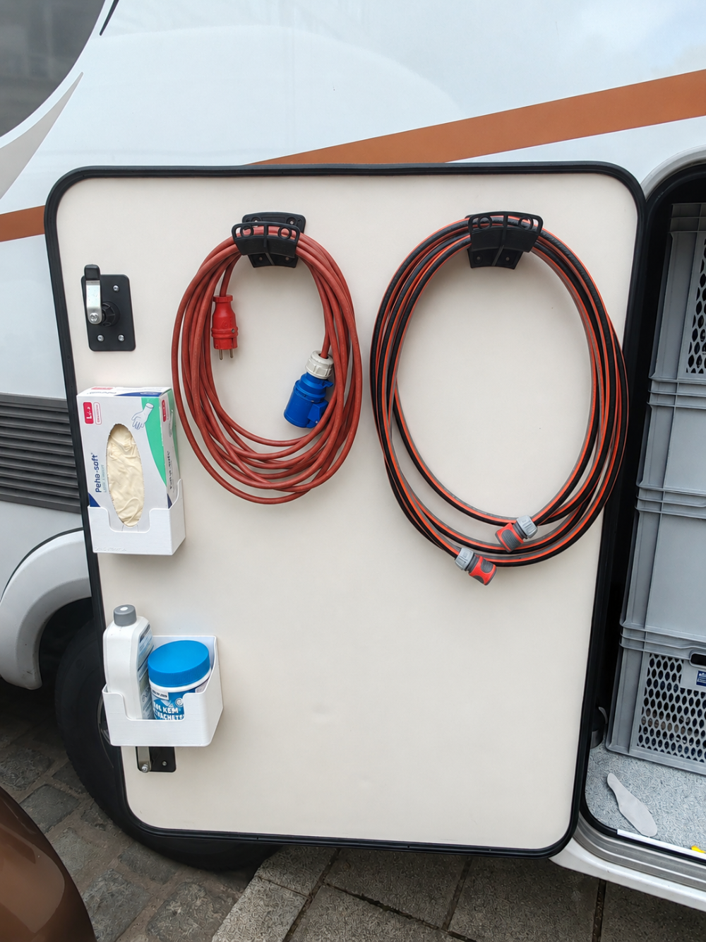 Kabel- & Schlauchhalter – extra stabil für Wohnmobil & Wohnwagen