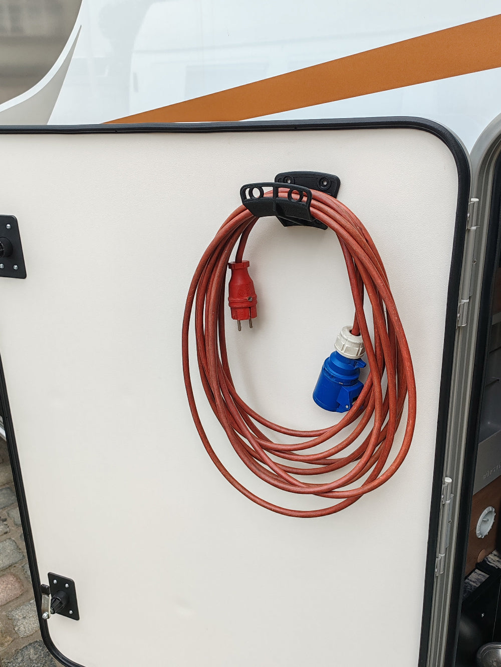 Kabel- & Schlauchhalter – extra stabil für Wohnmobil & Wohnwagen