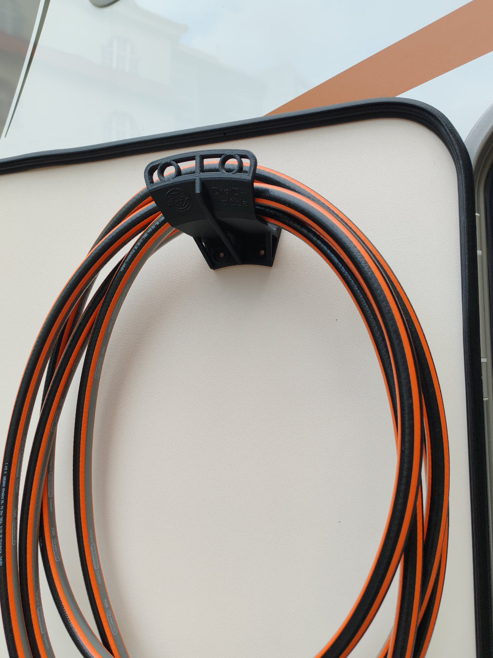Kabel- & Schlauchhalter – extra stabil für Wohnmobil & Wohnwagen